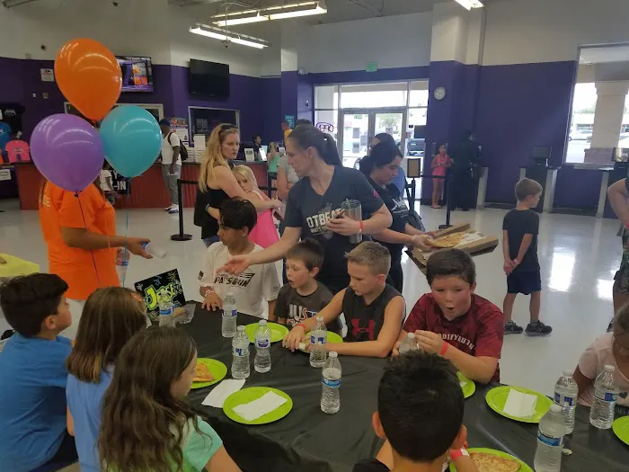 Altitude Trampoline Park Phoenix Picture 9