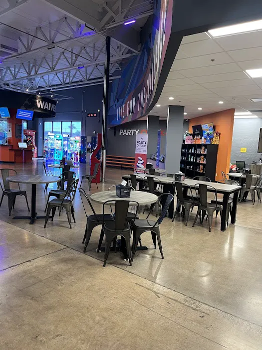 Sky Zone Trampoline Park Picture 6