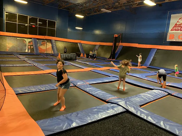 Sky Zone Trampoline Park Picture 7