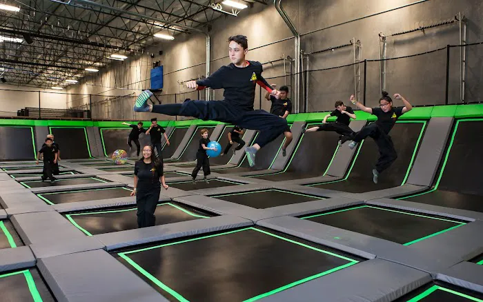 Gravity Extreme Zone Trampoline and Adventure Park Picture 4
