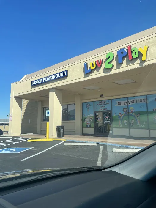 Luv 2 Play Phoenix Picture 7