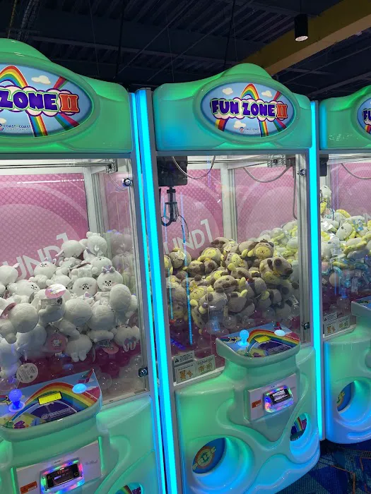 Round1 Bowling & Arcade - Glendale Picture 1