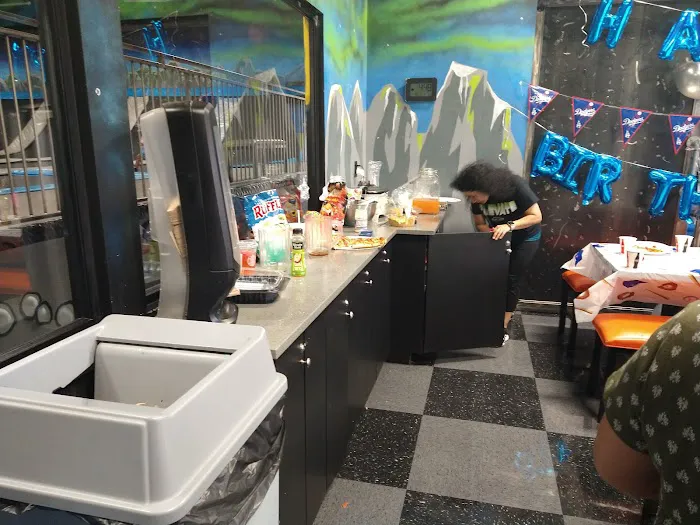 Elevate Trampoline Park Picture 2