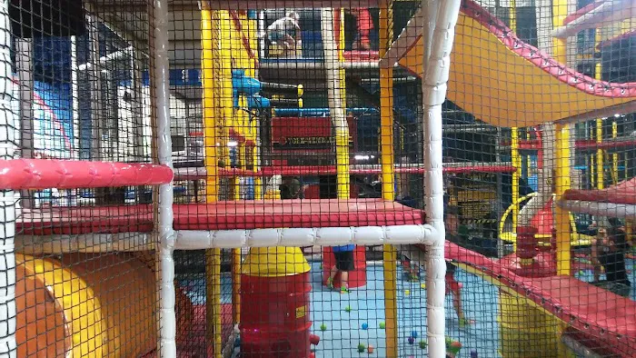UPTOWN JUNGLE FUN PARK | Chandler, AZ Picture 10