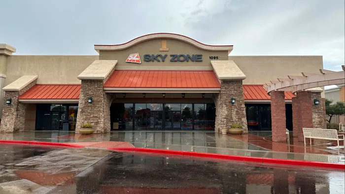 Sky Zone Trampoline Park Picture 2