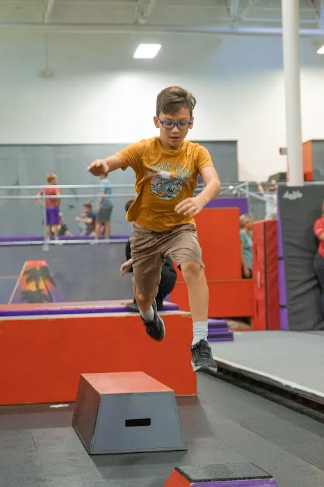 SPF Parkour Academy Train Like a Ninja- Mesa-Gilbert Picture 5