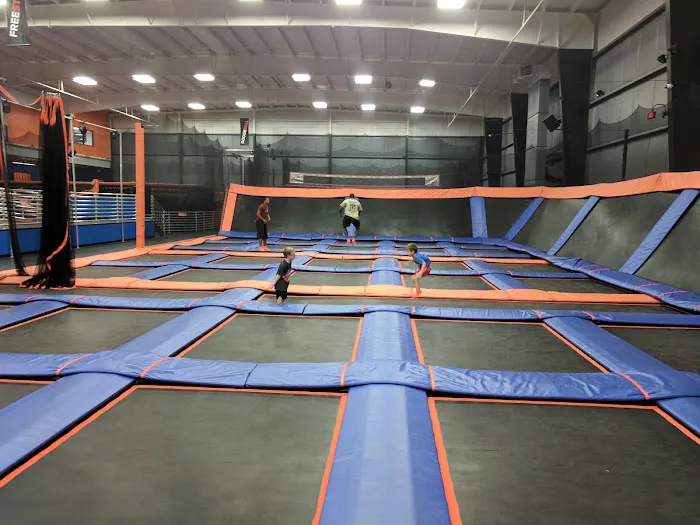 Sky Zone Trampoline Park Picture 3