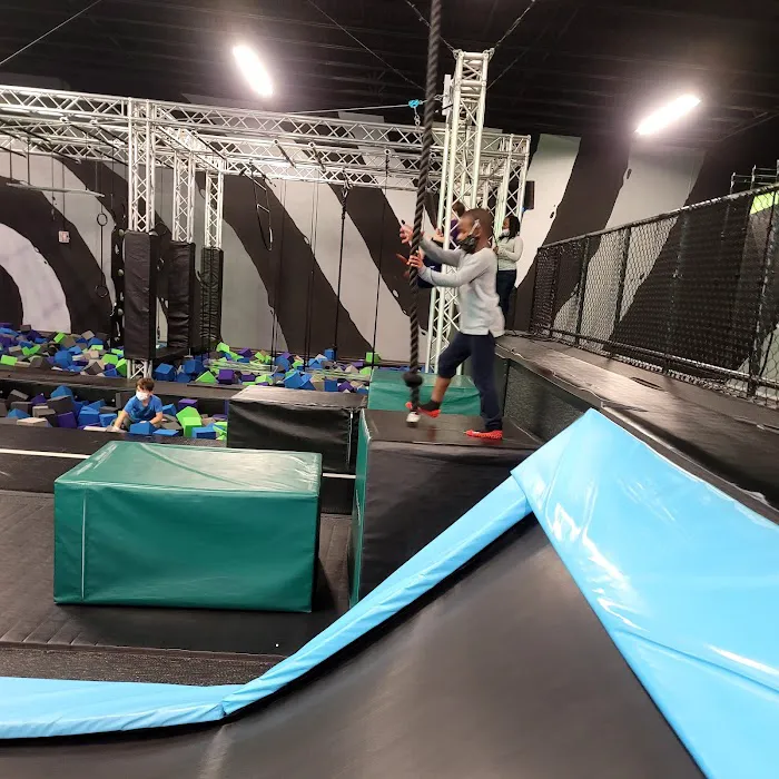 Sky Zone Trampoline Park Picture 10