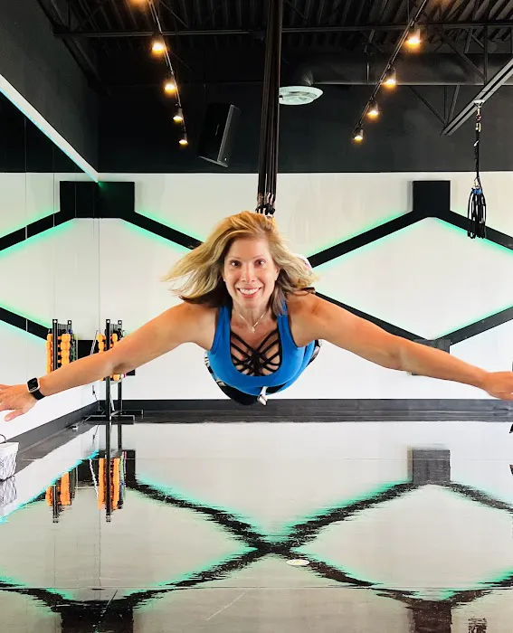 Fling Bungee Fitness - Pole Fitness, Lyra Hoop, Kids & Adult Aerial Yoga, Strength Training, Rebounder & Bachelorette Parties Picture 2
