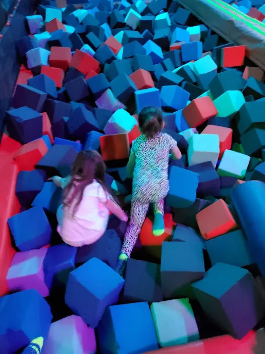 Urban Air Trampoline and Adventure Park Picture 7