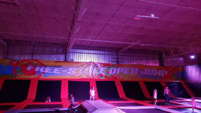 Urban Air Trampoline and Adventure Park Picture 8