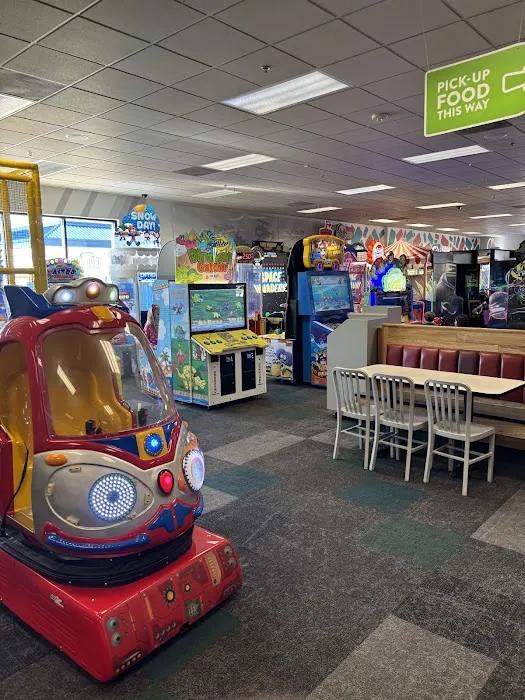 Chuck E. Cheese Picture 6