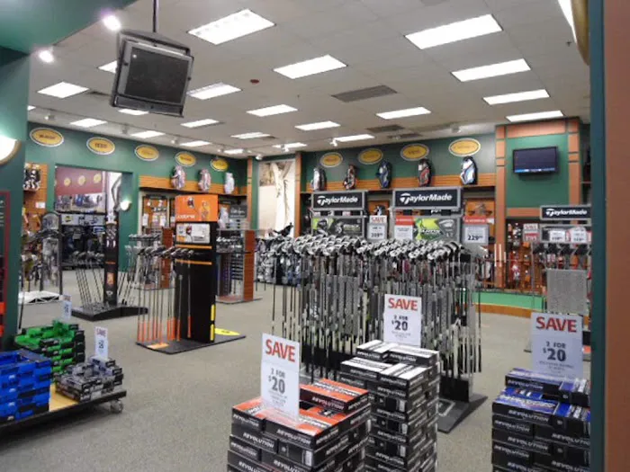DICK'S Sporting Goods Picture 6