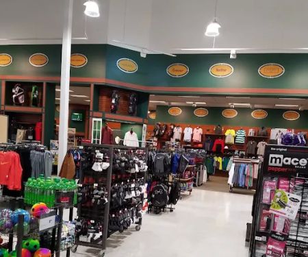 DICK'S Sporting Goods