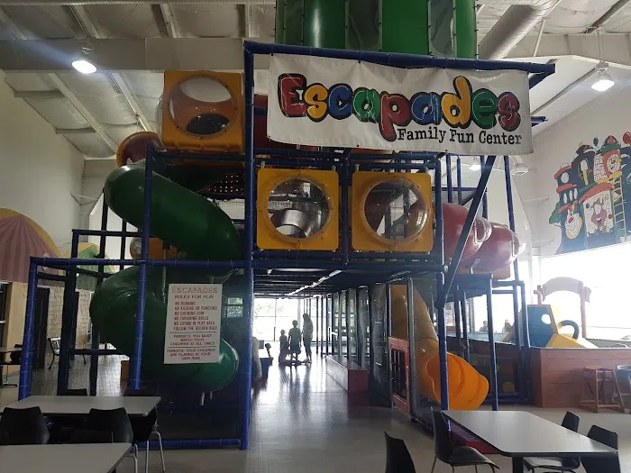Escapades Family Fun Center Picture 6