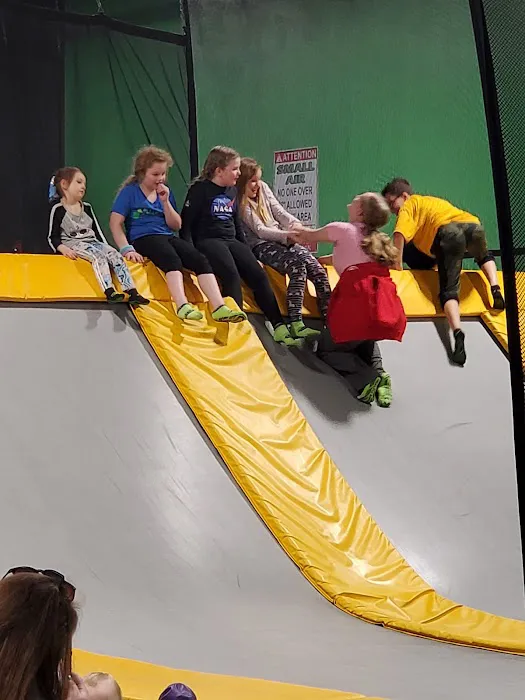 Get Air Trampoline Park Picture 4