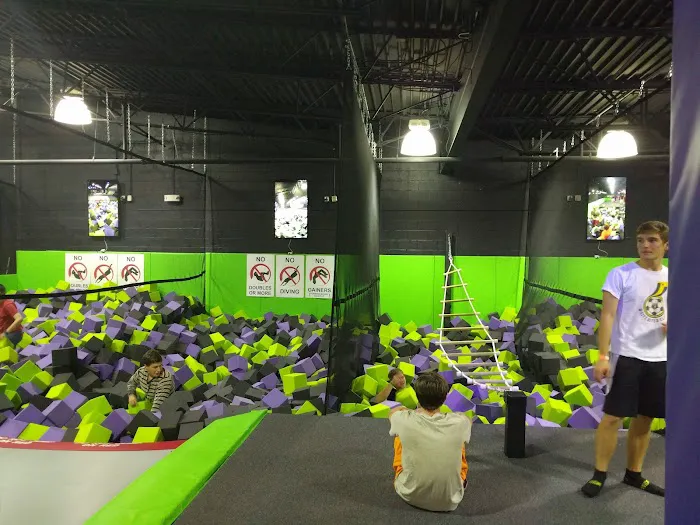 Get Air Trampoline Park Picture 7
