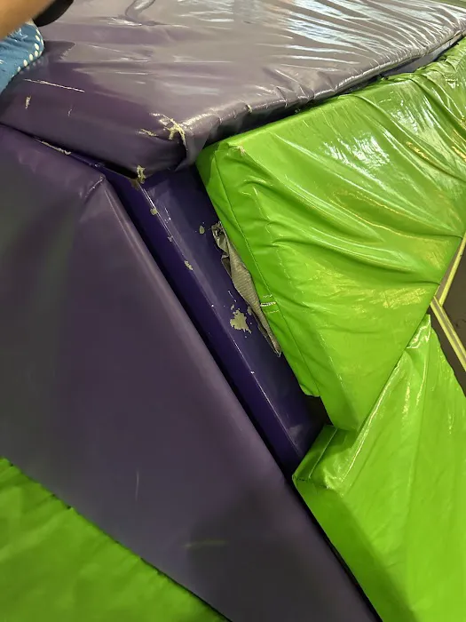 Elite Air Lafayette Trampoline Park Picture 7