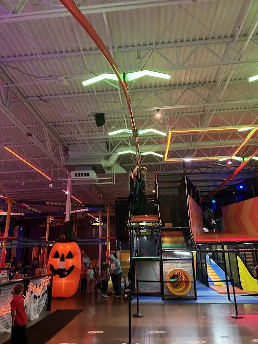 Urban Air Trampoline and Adventure Park Picture 4