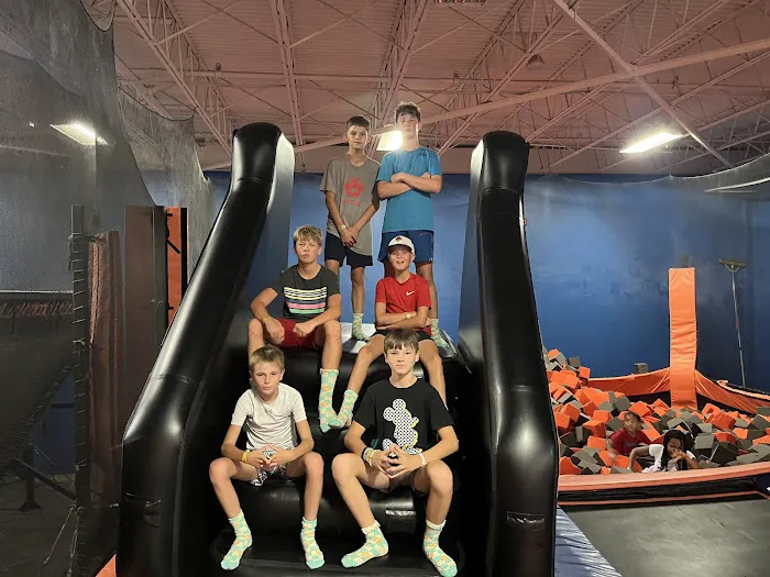 Sky Zone Trampoline Park Picture 10