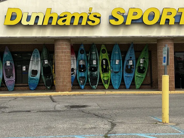 Dunham's Sports Picture 9