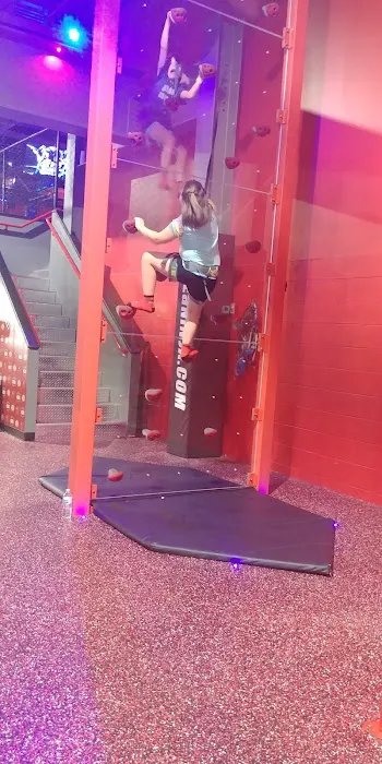 Xtremenasium Trampoline Park Picture 10