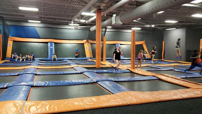 Altitude Trampoline Park - Cincinnati-Anderson Picture 2