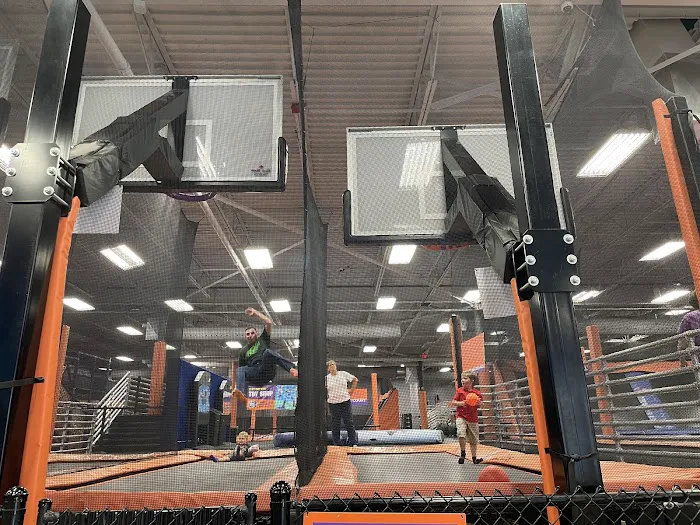 Altitude Trampoline Park - Cincinnati-Anderson Picture 7