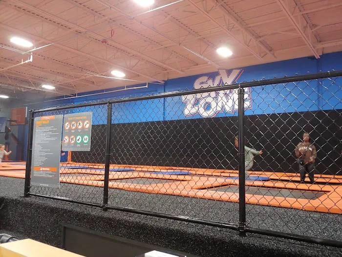 Sky Zone Trampoline Park Picture 7