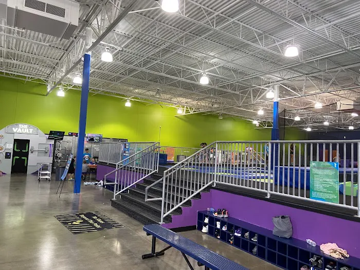 Altitude Trampoline Park - Cincinnati/Mason Picture 1