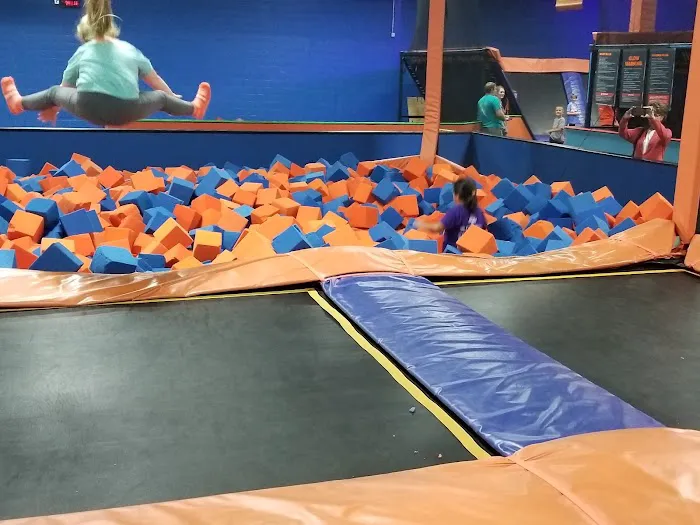 Sky Zone Trampoline Park Picture 2