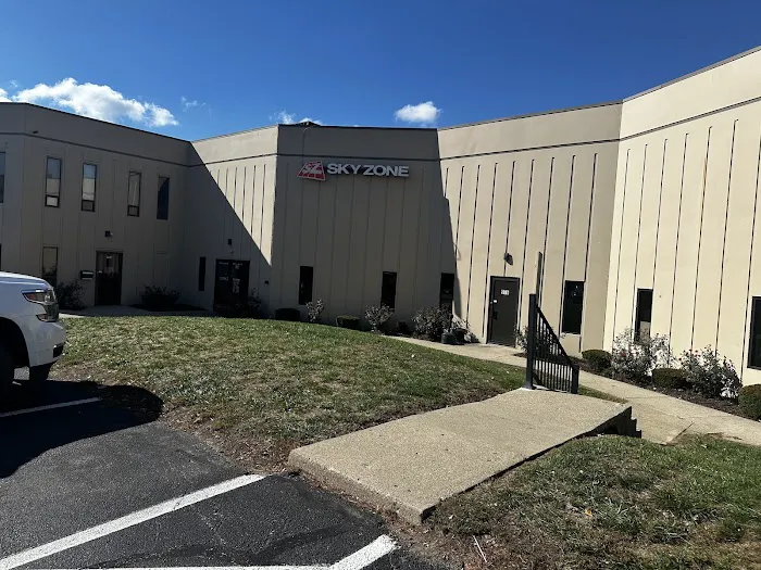 Sky Zone Trampoline Park Picture 10