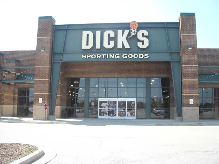 DICK'S Sporting Goods Picture 7