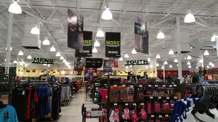 DICK'S Sporting Goods Picture 9