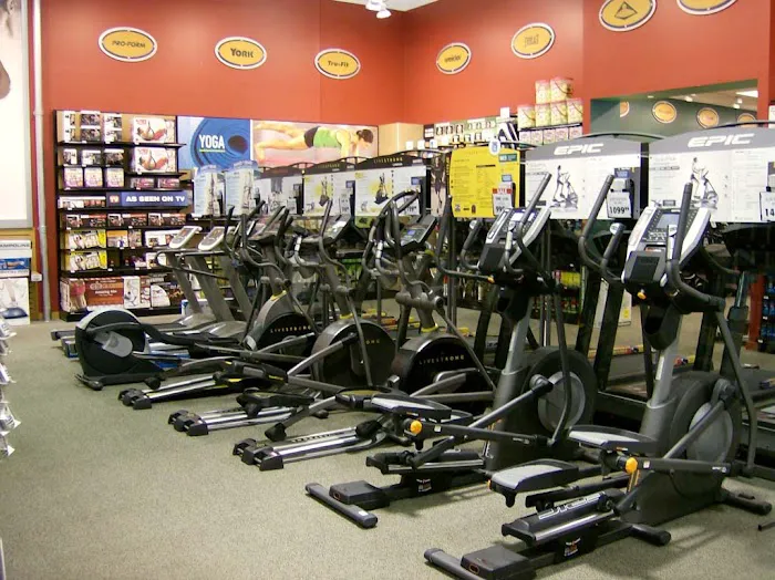 DICK'S Sporting Goods Picture 10