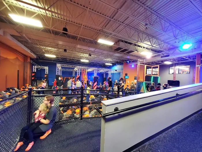 Sky Zone Trampoline Park Picture 4