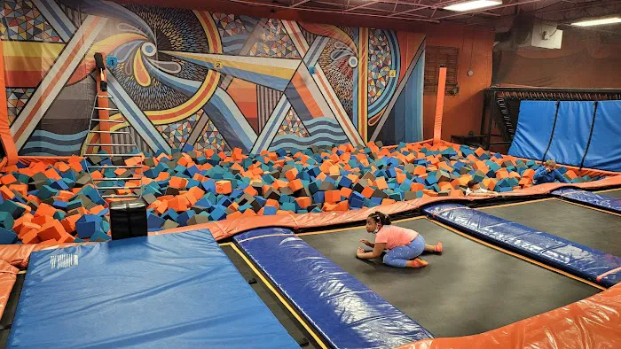 Sky Zone Trampoline Park Picture 4