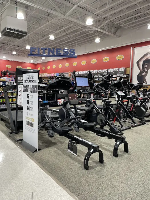 DICK'S Sporting Goods Picture 5