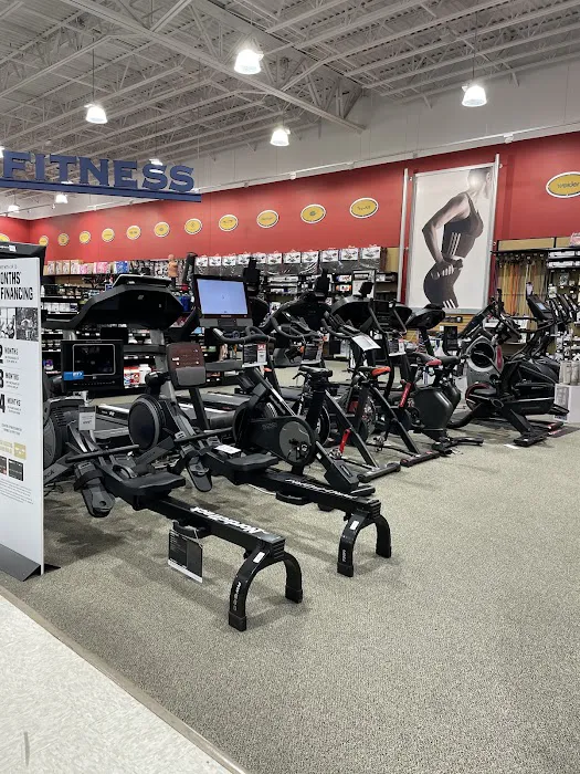DICK'S Sporting Goods Picture 7