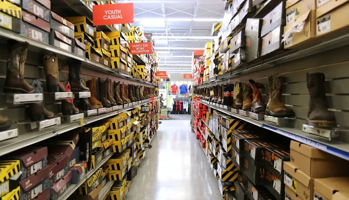 Academy Sports + Outdoors Picture 3
