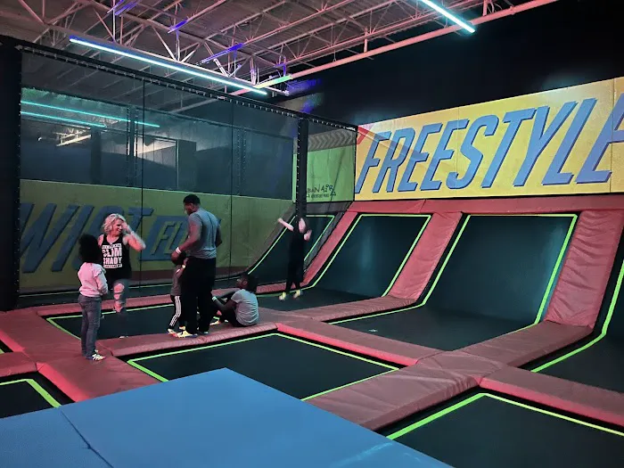 Urban Air Trampoline and Adventure Park Picture 7