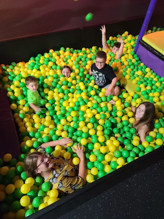 Get Air Trampoline Park Picture 1
