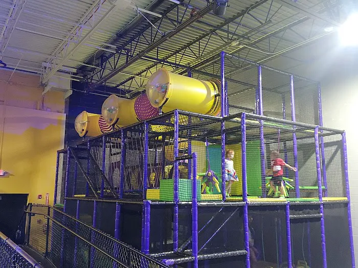 Get Air Trampoline Park Picture 2