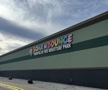 Soar N Bounce Trampoline & Adventure Park - Grandville