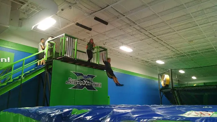 Rebounderz Grand Rapids - Indoor Trampoline and Adventure Park Picture 5
