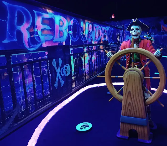 Rebounderz Grand Rapids - Indoor Trampoline and Adventure Park Picture 10