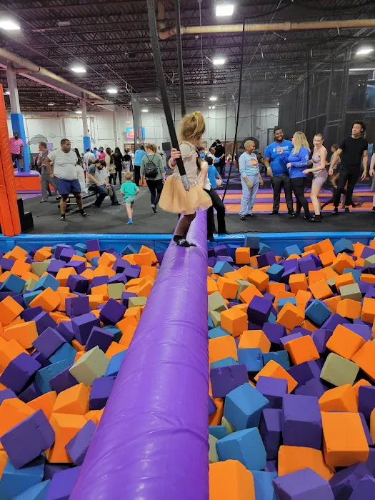 Altitude Chicago Trampoline Park Picture 3