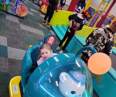 Chuck E. Cheese