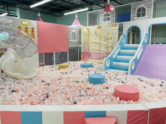 Momi Land Hilliard Picture 1