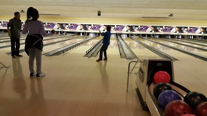 Hermitage Strike and Spare Picture 7